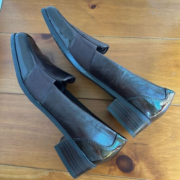 Trotter’s Arianna Closed Toe Slip On Block Heel leather Loafers Shoes Size 9M - Picture 6 of 8